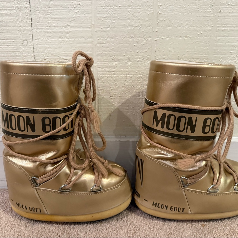 Moon Boot Kids Shiny Gold Snow Boots